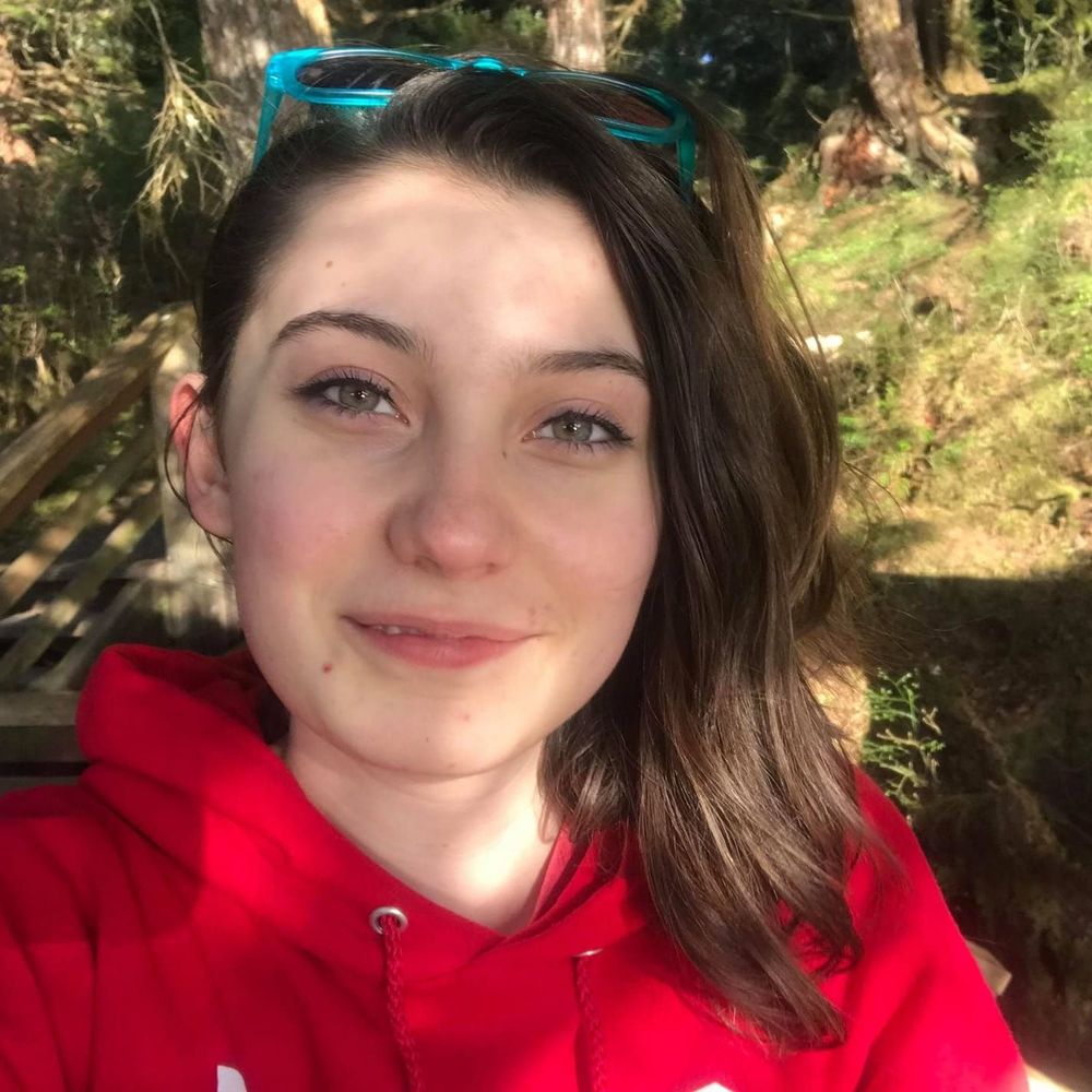 Meet your Posher, Maurine